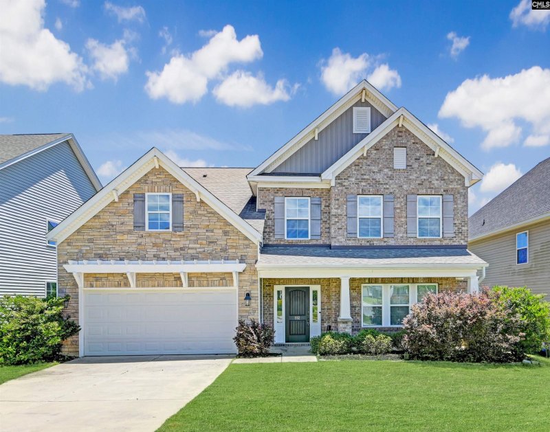 Madison Park, Lexington Community