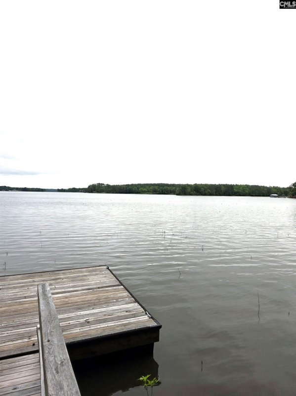 Property image 3 of 1595 Wateree Estates Road in Lake Wateree, Winnsboro, SC 29180