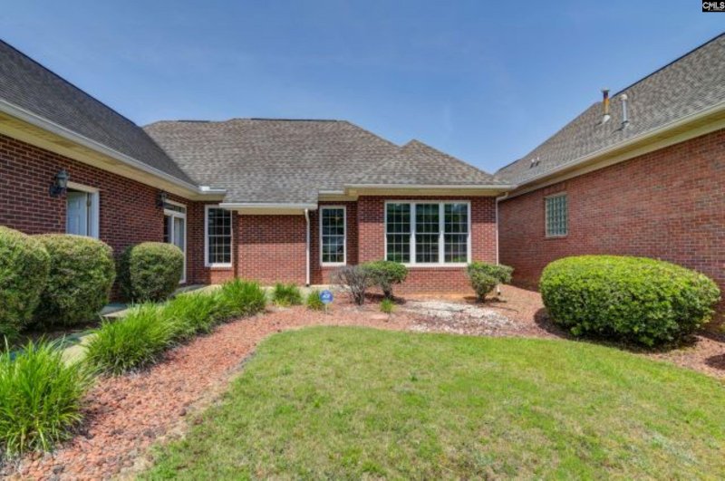 Property image 3 of 117 York Commons in Windsor Courtyards, Lexington, SC 29072-7449