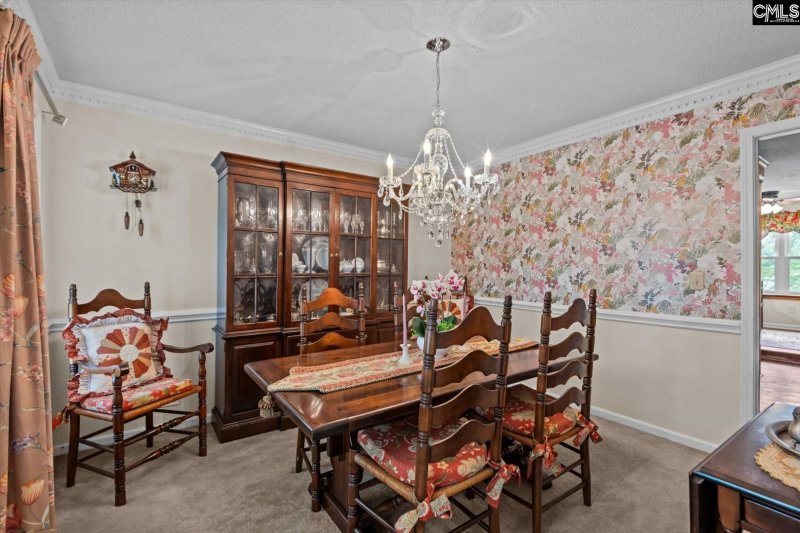 Property image 4 of 100 Dale Valley Road in Spring Valley West, Columbia, SC 29223