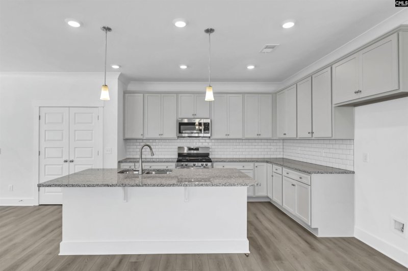 Property image 3 of 616 Thunder Gulch Avenue in Ashton Lakes, Lexington, SC 29073