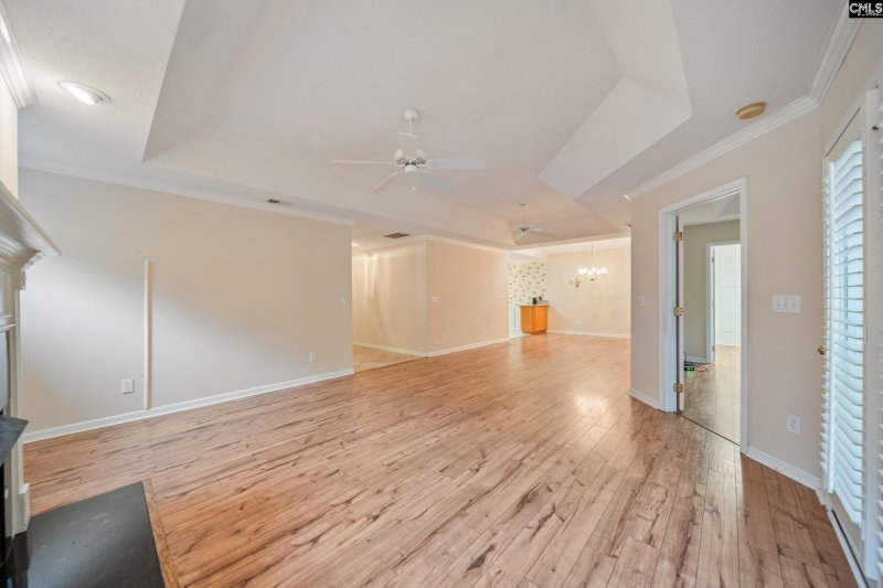 Property image 4 of 102 Sebring Drive in Summerset, Columbia, SC 29212