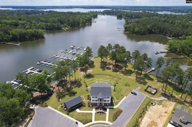 Property image 3 of 122 Timber Trail Lane in Stewart Landing, Prosperity, SC 29127