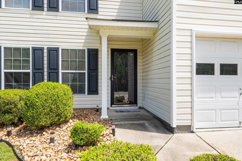 Property image 4 of 175 Rosecliff Circle in Rosecliff, Hopkins, SC 29061