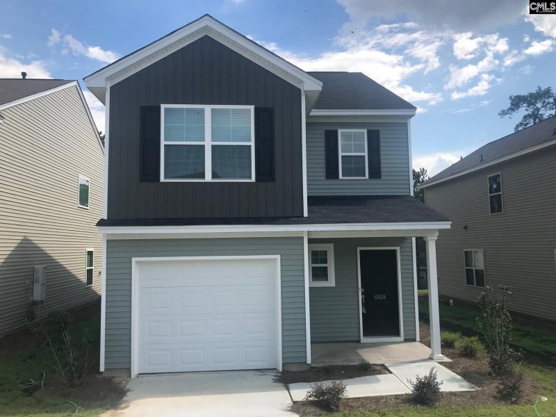 Baneberry Park, Lexington Community