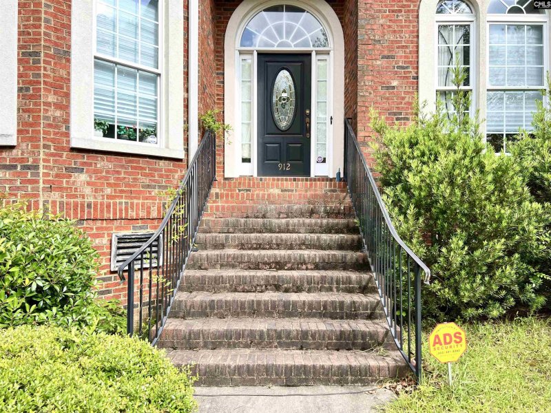 Property image 5 of 912 Longtown Road E in Longcreek Plantation, Blythewood, SC 29016