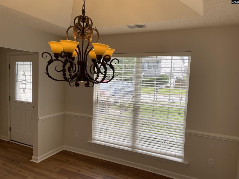 Property image 5 of 121 Hobden Court in Maple Grove, Lexington, SC 29073