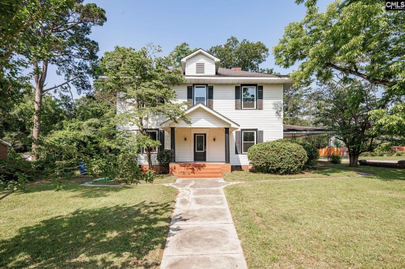 3715 Palmetto Avenue