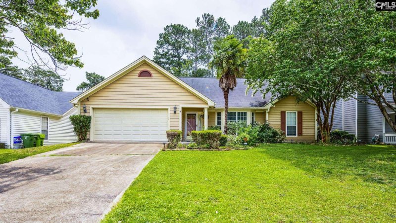 Millbank, Columbia Community