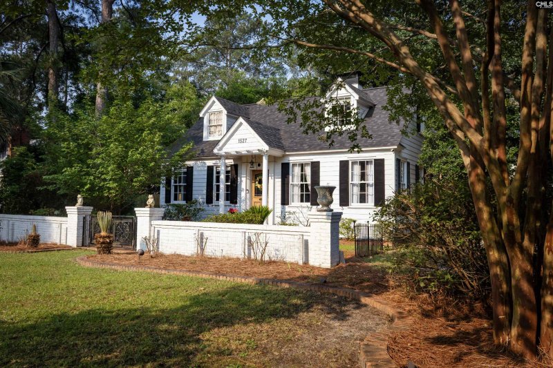 Property image 5 of 1527 Idalia Drive in Greenbriar, Columbia, SC 29206-2918