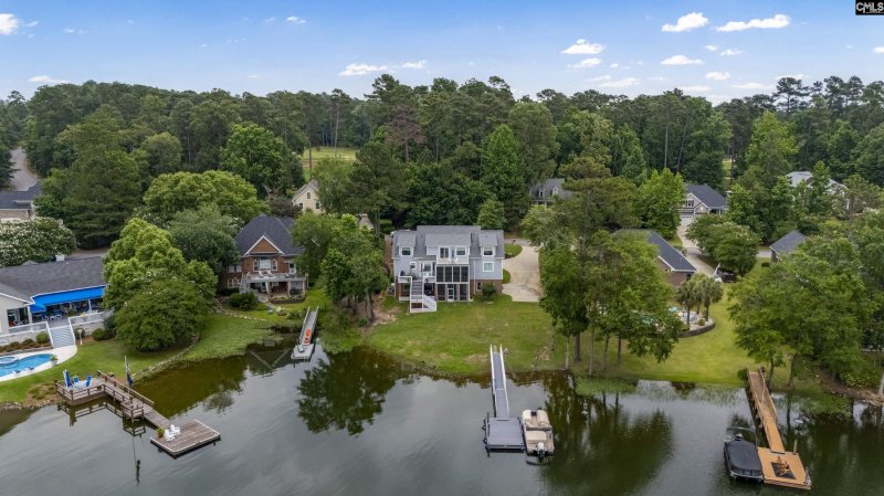 Property image 2 of 112 Water Links Drive in Timberlake Estates, Chapin, SC 29036