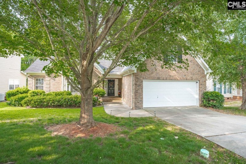 Property image 3 of 121 Stonemont Drive in Stonemont, Irmo, SC 29063