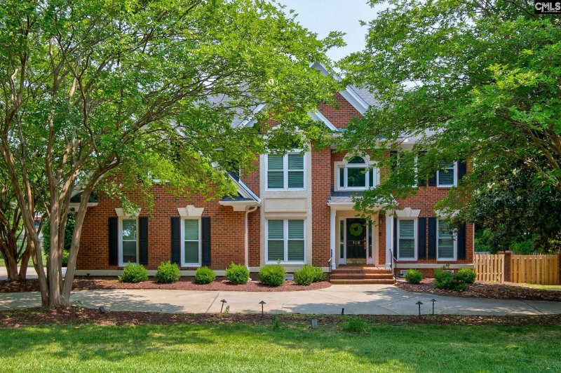 Property image 4 of 108 Shallow Brook Drive in Wildewood, Columbia, SC 29223