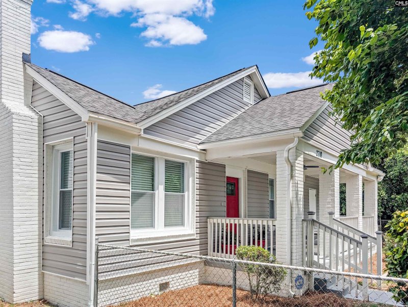 Property image 3 of 2710 Columbia Avenue in Earlewood, Columbia, SC 29201