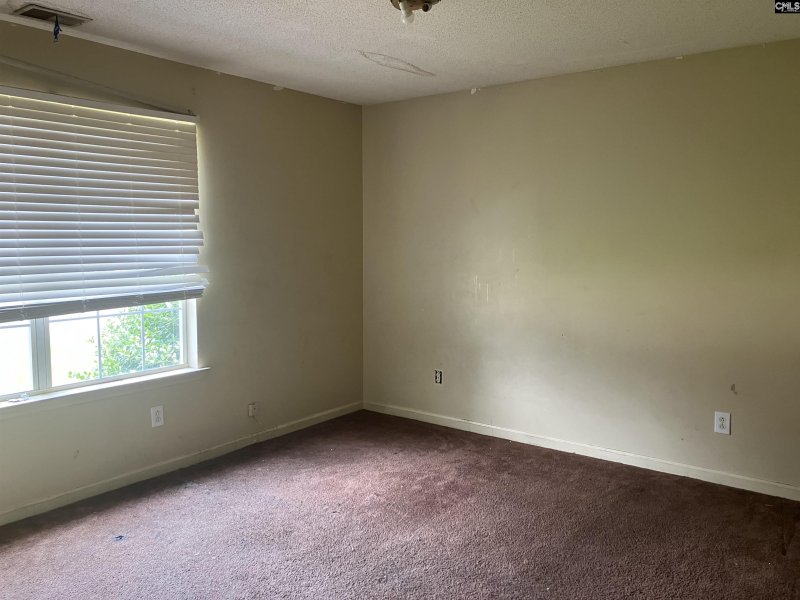 Property image 4 of 829 Martha Street in College Place, Columbia, SC 29203