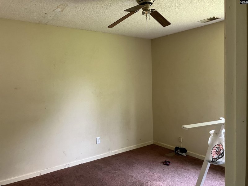 Property image 5 of 829 Martha Street in College Place, Columbia, SC 29203