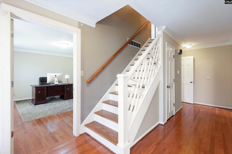 Property image 5 of 223 West Springs Road in Spring Valley, Columbia, SC 29223