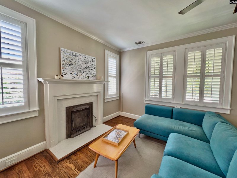 Property image 3 of 1412 Hagood Avenue in Melrose Heights, Columbia, SC 29205-1327