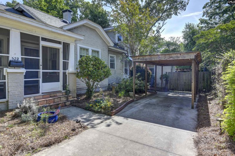 Property image 4 of 528 Capitol Place in Shandon, Columbia, SC 29205