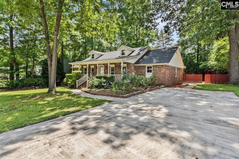 Property image 4 of 218 Quill Court in Harbison, Columbia, SC 29212