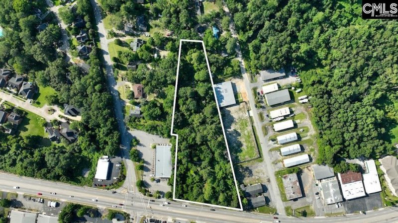 Heyward Heights, Columbia Community