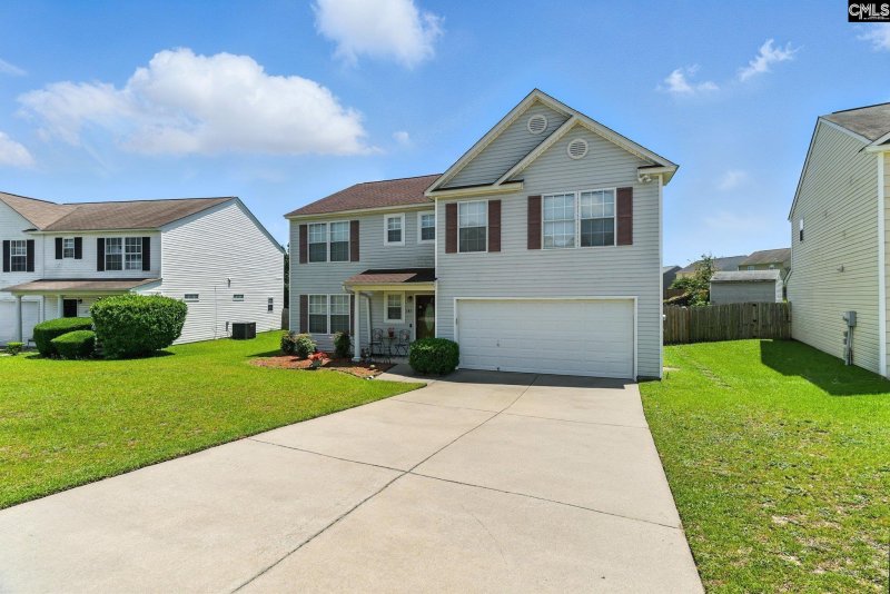 Property image 2 of 193 Fox Grove Circle in Fox Run, Columbia, SC 29229