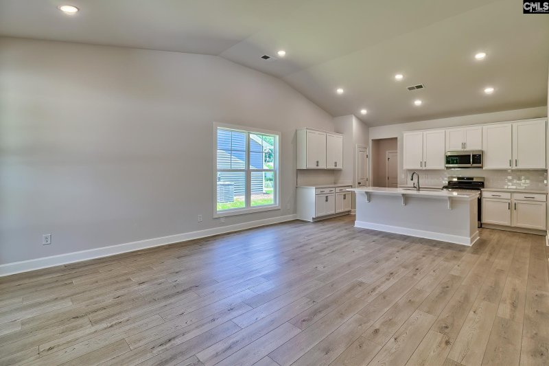 Property image 5 of 6648 Satchel Ford Road in Satchel Ford Terrace, Columbia, SC 29206