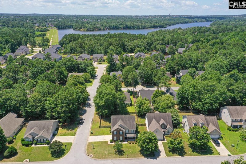 Property image 2 of 418 Abbeydale Way in Lake Carolina-sandy Glen, Columbia, SC 29229