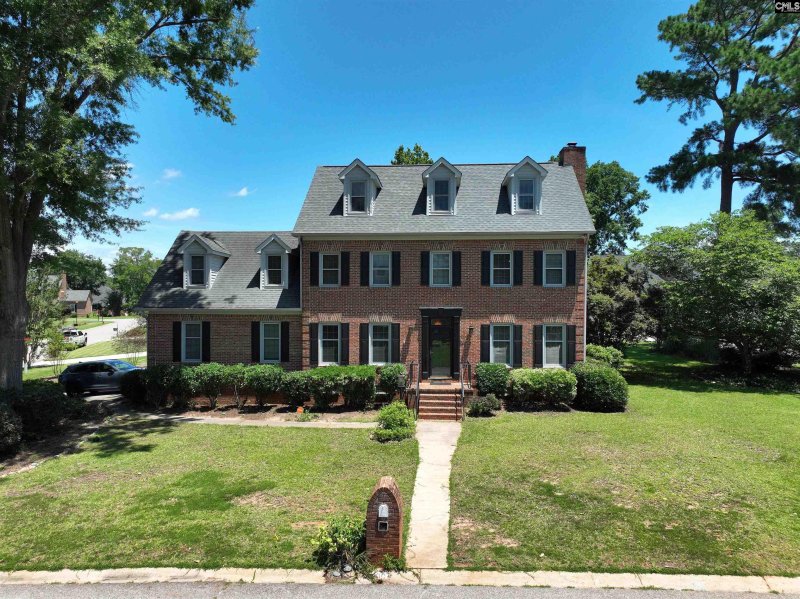 Property image 2 of 200 Weeping Cherry Lane in Hillcreek, Columbia, SC 29212