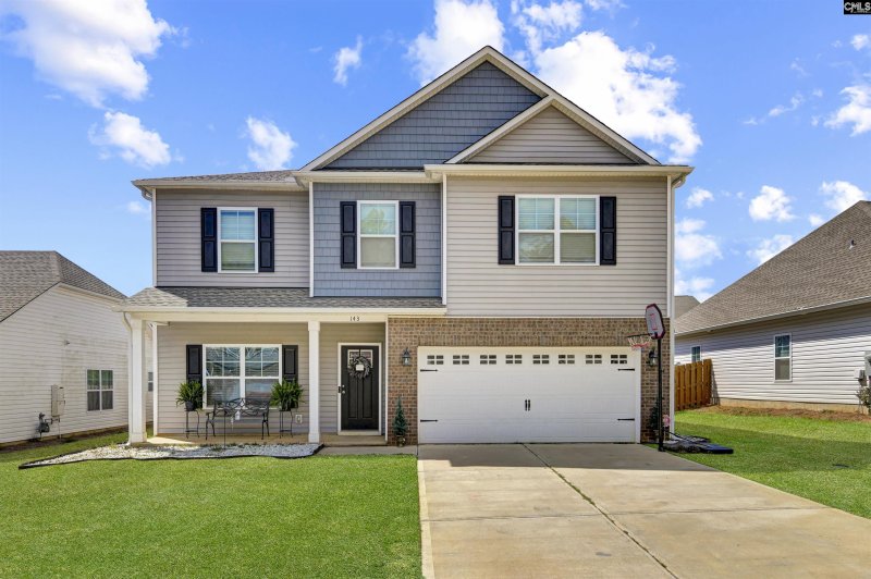 Property image 2 of 143 Doolittle Drive in Cypress Glen, Chapin, SC 29036