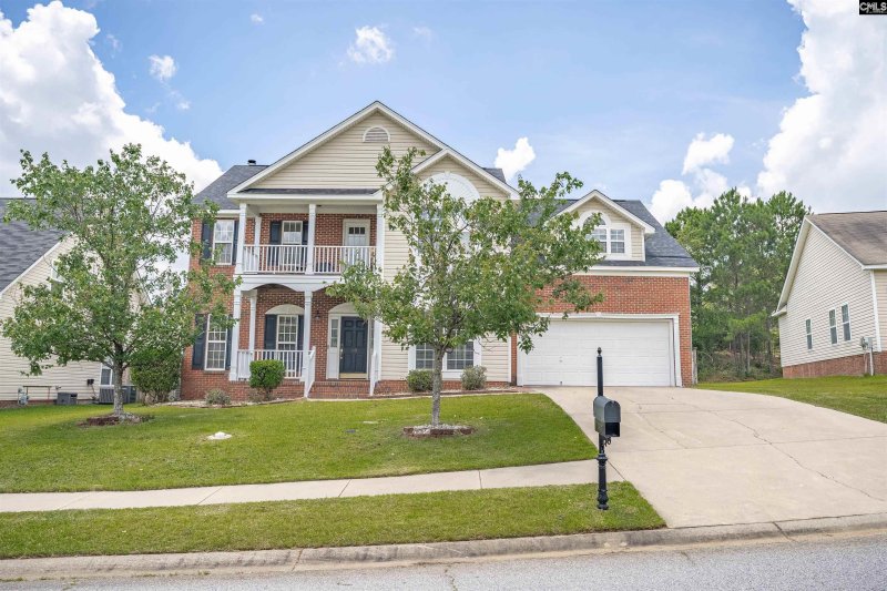 Longtown Place, Columbia Community