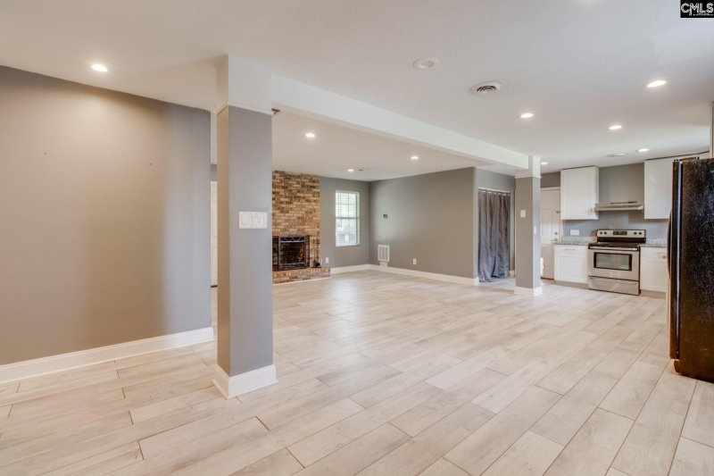 Property image 4 of 105 Garmony Circle in Whitehall Extension, Columbia, SC 29212