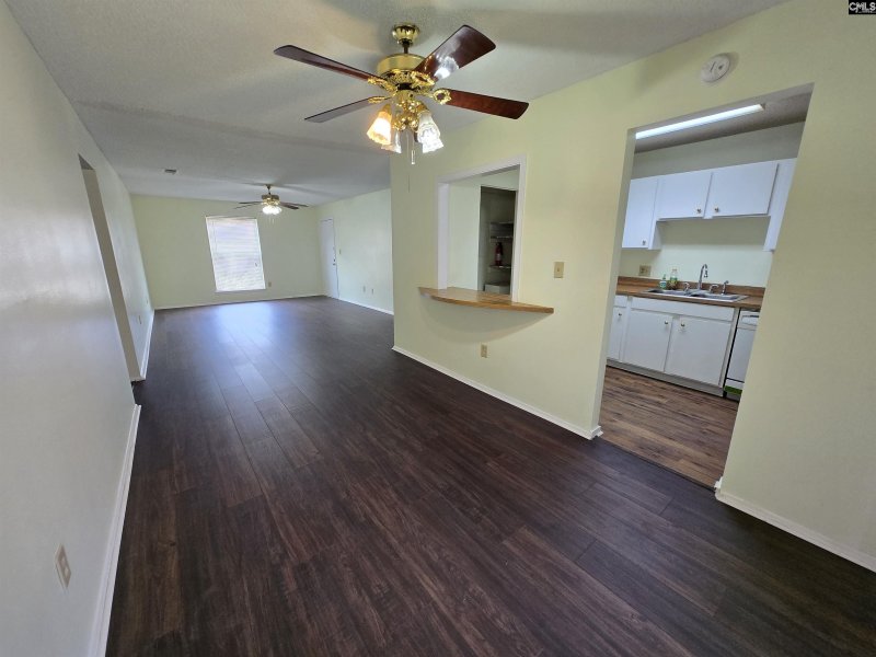 Property image 5 of 3630 Ranch Road 11 8 in Wellesley Place, Columbia, SC 29260