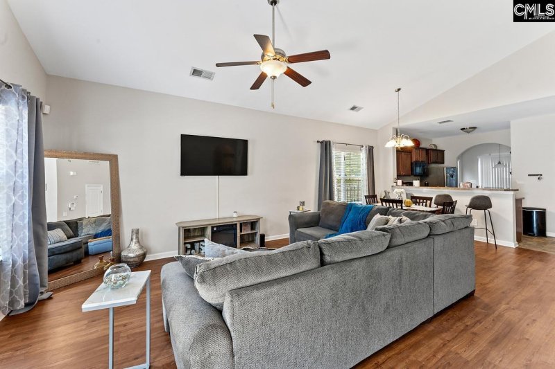 Property image 3 of 224 Ridge Terrace Lane in Ridge Terrace, Lexington, SC 29073