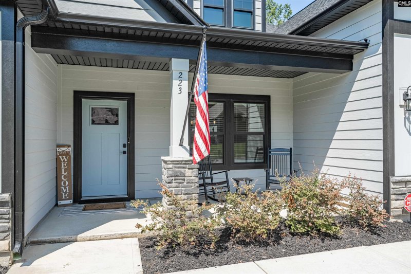 Property image 4 of 223 Murray Falls Lane in Collins Cove, Chapin, SC 29036