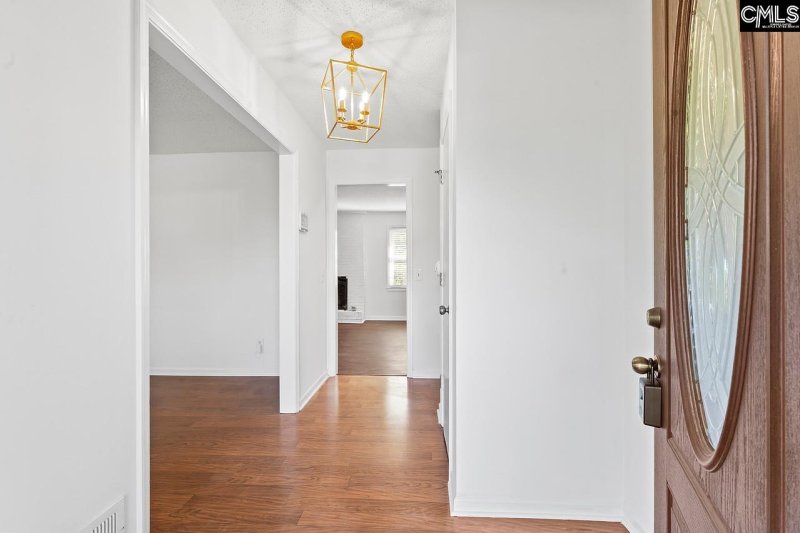 Property image 5 of 9829 Highgate Road in Briarwood, Columbia, SC 29223