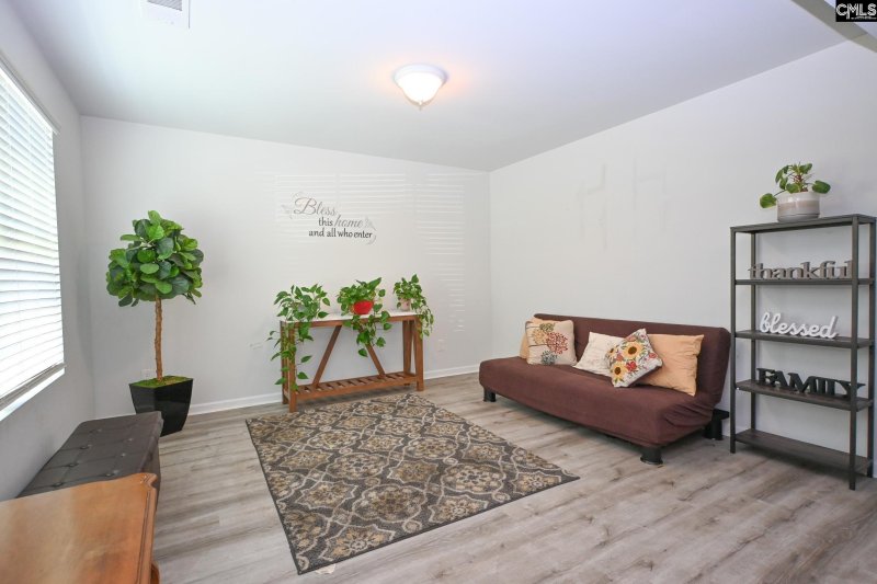Property image 3 of 926 Tanreall Drive in Bluefield, Lexington, SC 29073