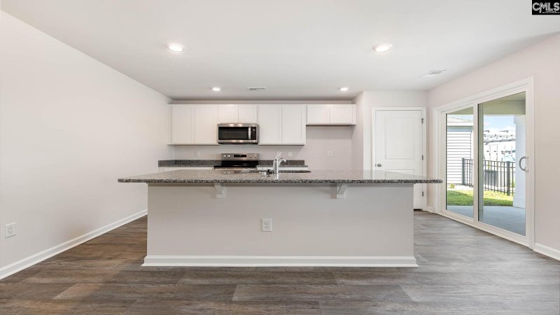 Property image 4 of 557 Edgetree Drive in Hunters Branch, Hopkins, SC 29061