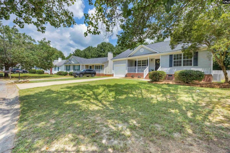 Property image 5 of 118 Caddis Creek Road in Winrose, Irmo, SC 29063-8138