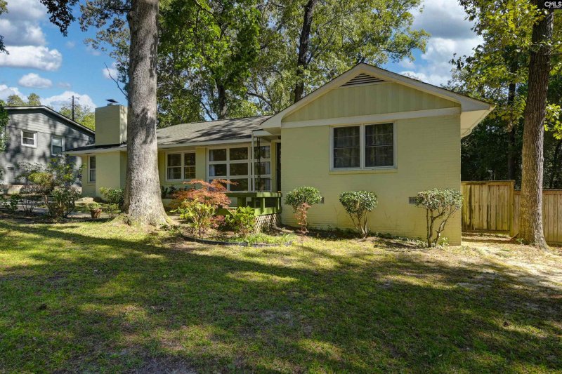 Property image 4 of 1806 Gamewell Drive in Forest Lake Estates, Columbia, SC 29206