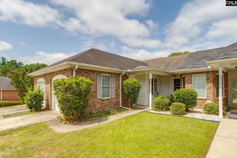 1919 Pine Lake Drive