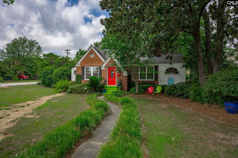 Property image 2 of 1452 C Avenue in The Avenues, West Columbia, SC 29169