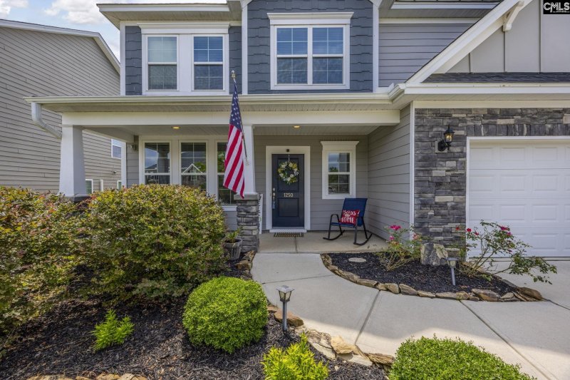 1250 Portrait Hill Drive