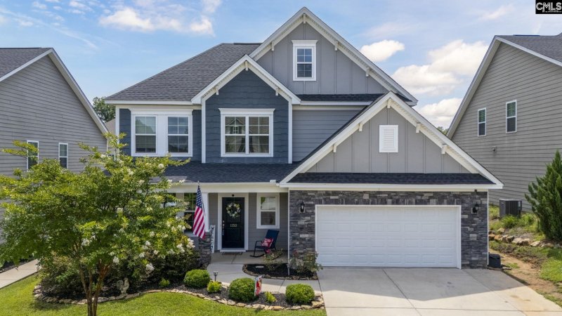 Property image 2 of 1250 Portrait Hill Drive in Portrait Hill, Chapin, SC 29036