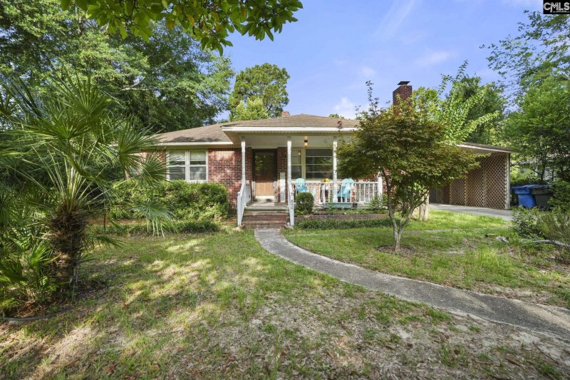 Property image 3 of 224 17th Street in The Avenues, West Columbia, SC 29169-5647