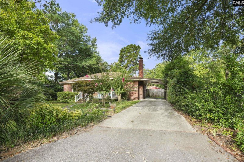 Property image 4 of 224 17th Street in The Avenues, West Columbia, SC 29169-5647