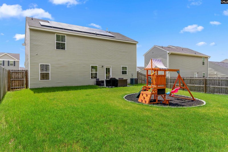 Property image 3 of 947 Sequoia Drive in Ridgeview, Lexington, SC 29073
