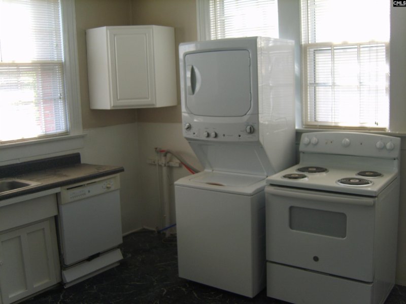 Property image 5 of 101 Shuler Street in The Avenues, West Columbia, SC 29169-7537