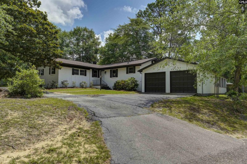 Property image 3 of 4664 Sylvan Drive in Satchelford, Columbia, SC 29206-1140