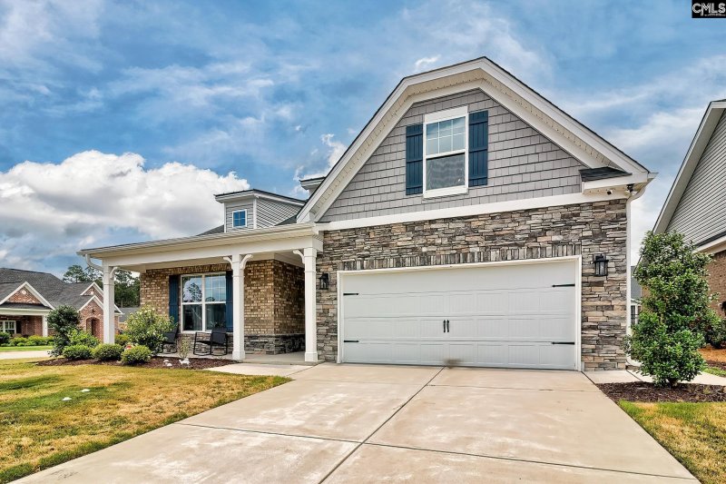 Property image 3 of 203 Doe Meadow Lane in Clubridge At Woodcreek Farms, Elgin, SC 29045